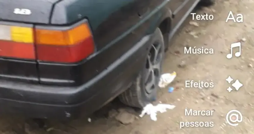 Carro original pronto para fazer um projeto tenho ele faz 20 anos 