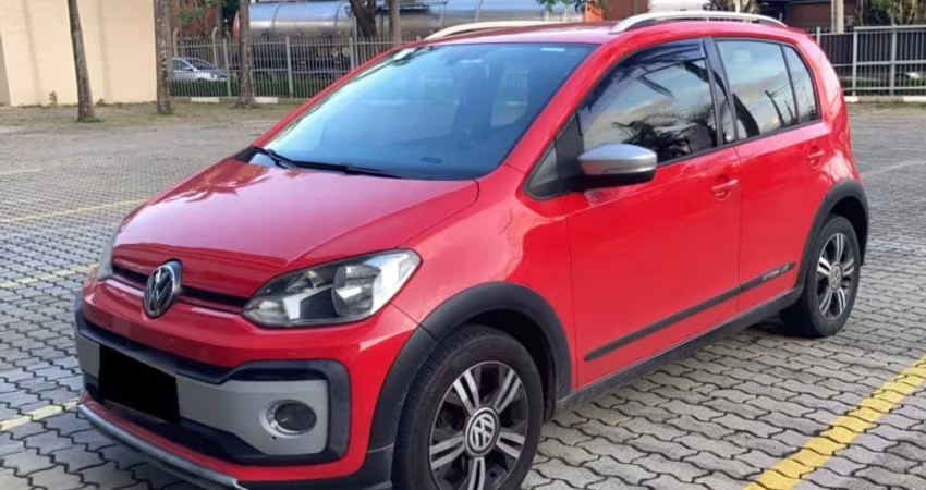 VOLKSWAGEN UP cross 1.0 TSI Total Flex 12V 5p