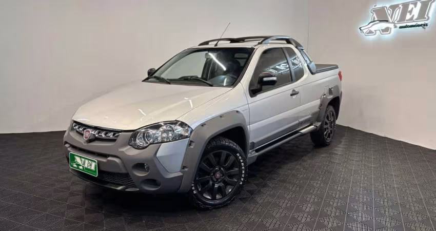 Fiat Strada Adv.1.8 16V  LOCKER Dual. Flex CE  - Prata - 2014/2015