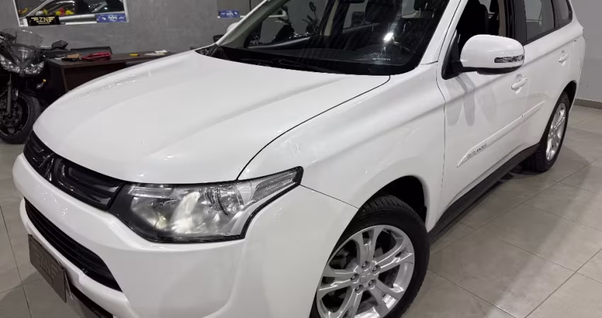 OUTLANDER 2.0 ANO 2014 COM TETO SOLAR