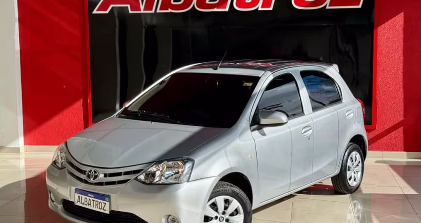 TOYOTA ETIOS X 1.3 Flex 16V 5p Mec.
