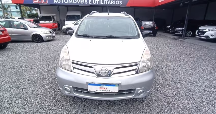 Livina 7 lugares 