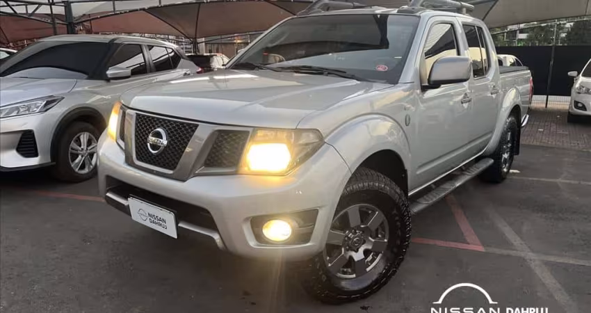 NISSAN FRONTIER 2.5 SV ATTACK 10 ANOS 4X4 CD TURBO ELETRONIC DIESEL 4P MANUAL
