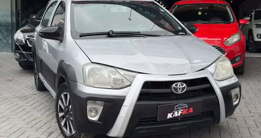 Toyota ETIOS CROSS 1.5 Flex 16V 5p Mec.