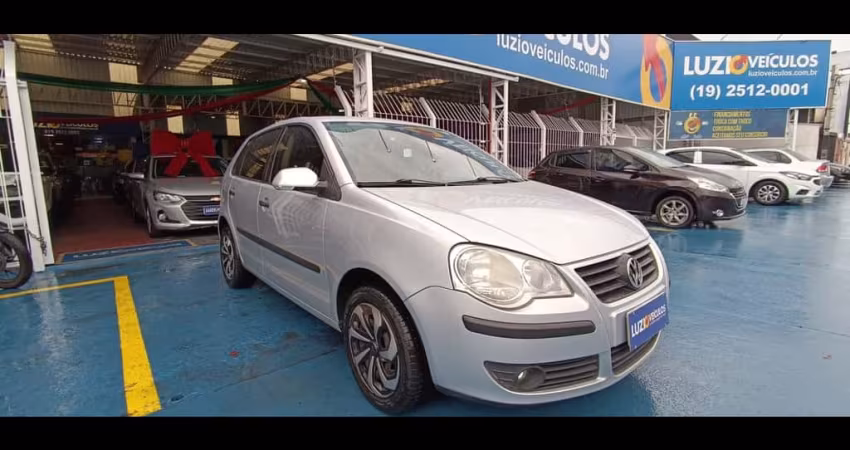 VOLKSWAGEN POLO 1.6 8V 4P