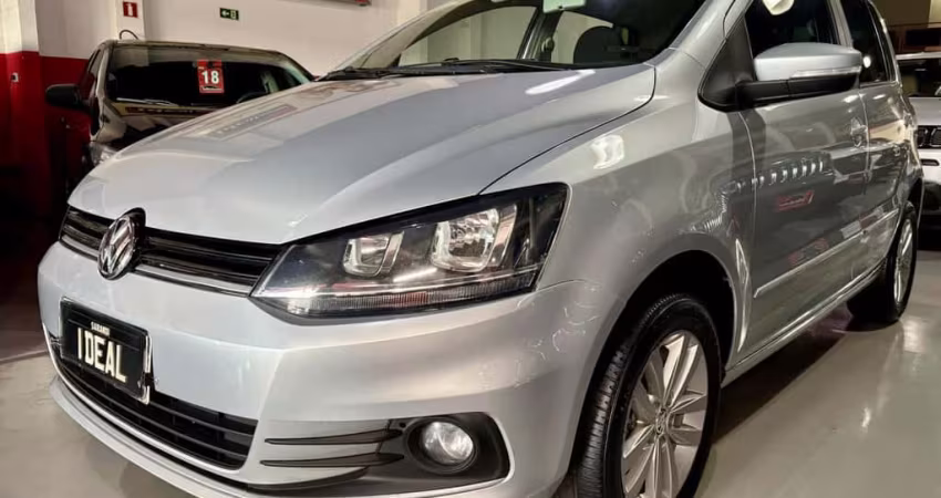 VOLKSWAGEN FOX CONNECT MB 2019