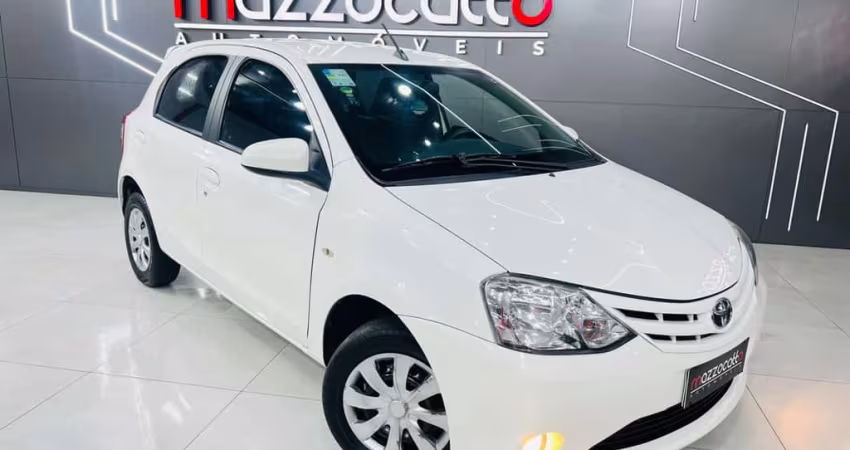Toyota ETIOS X 1.3 Flex 16V 5p Aut.