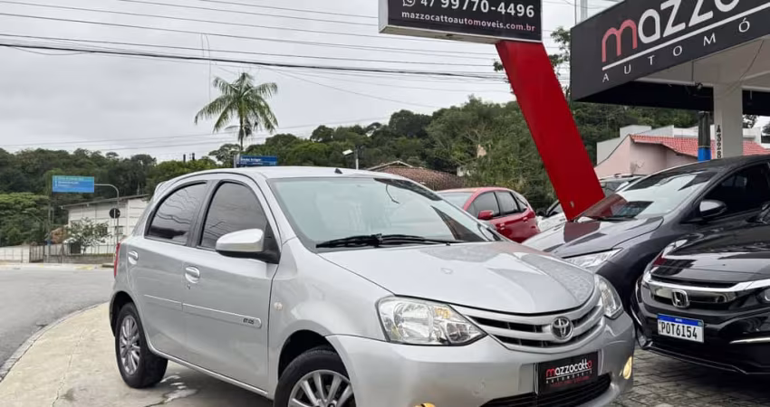 Toyota ETIOS XLS 1.5 Flex 16V 5p Mec.