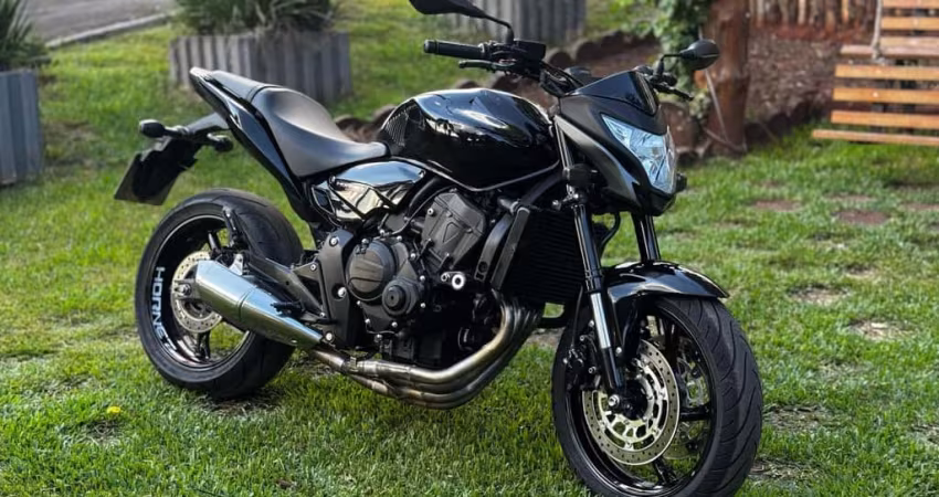 Honda CB 600F Hornet - Preta - 2012/2013