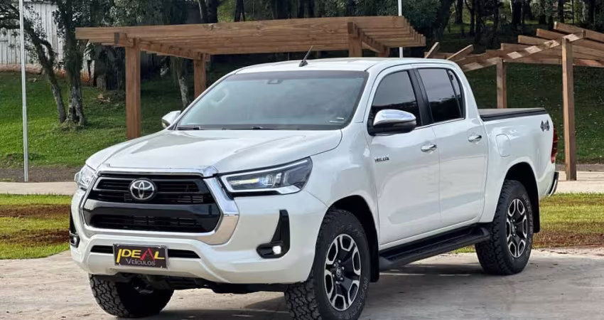 Toyota Hilux CD SRX 4x4 2.8 TDI 16V Diesel Aut.  - Branca - 2021/2021