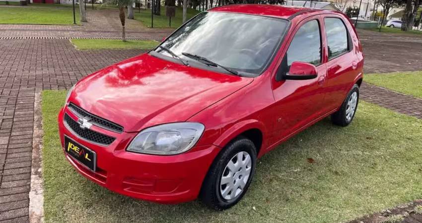 Chevrolet Celta 1.0 LT - Vermelha - 2011/2012