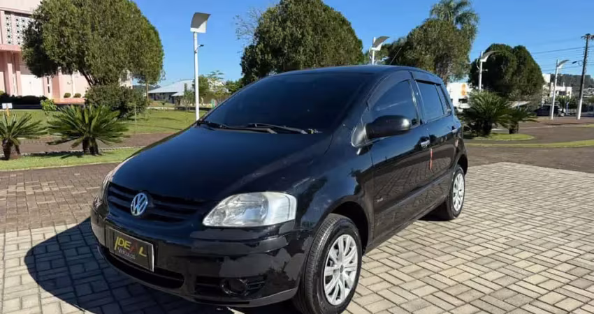 Volkswagen Fox 1.6 PLUS - Preta - 2006/2007