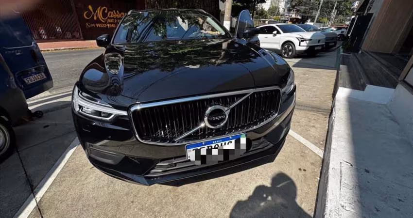 VOLVO XC60 2.0 T5 GASOLINA MOMENTUM AWD GEARTRONIC
