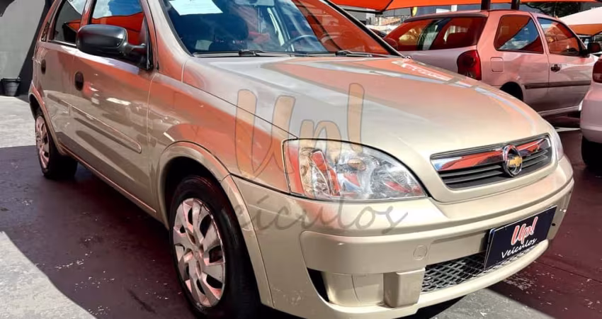Chevrolet Corsa Hatch M/ MAXX - Bege - 2011/2012