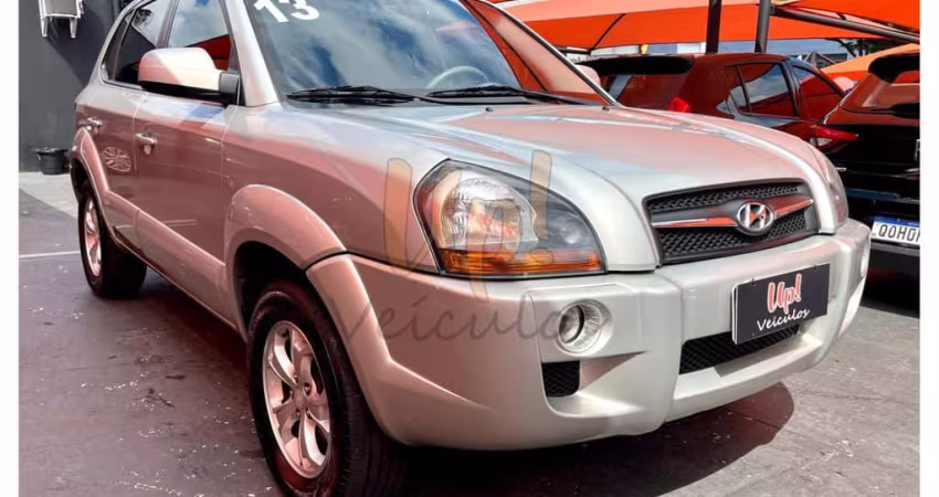 Hyundai Tucson GLSB - Prata - 2012/2013
