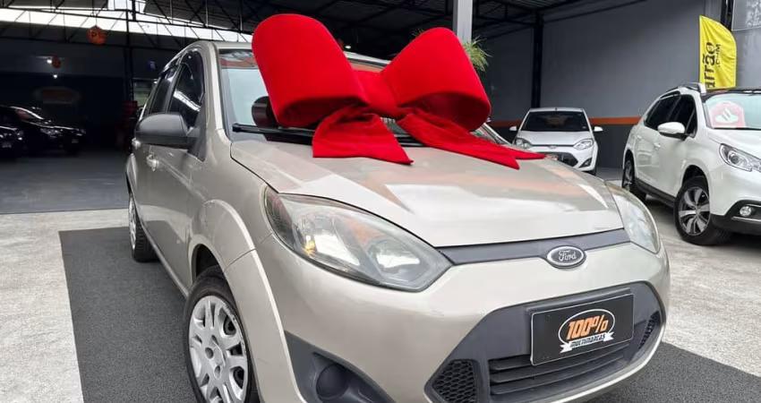 Ford Fiesta Sedan SE FLEX - Prata - 2013/2014