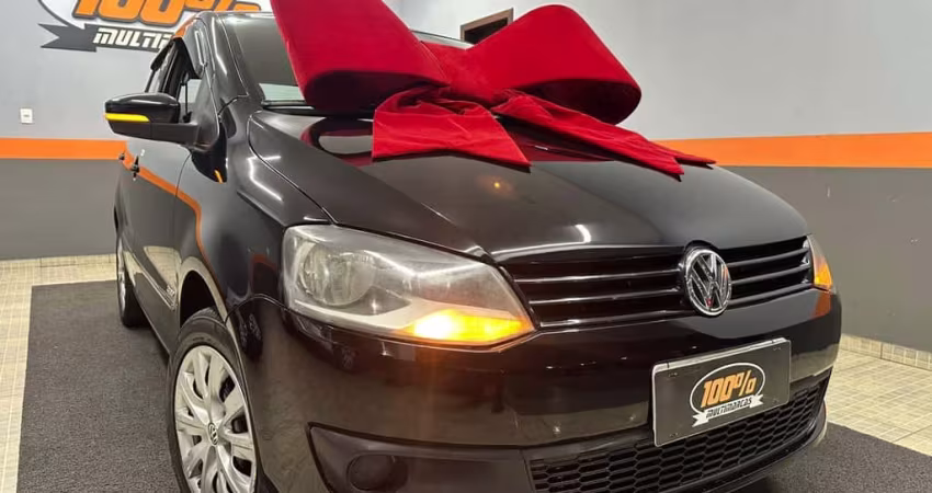 Volkswagen Fox W/ 1.0 GII - Preta - 2012/2013