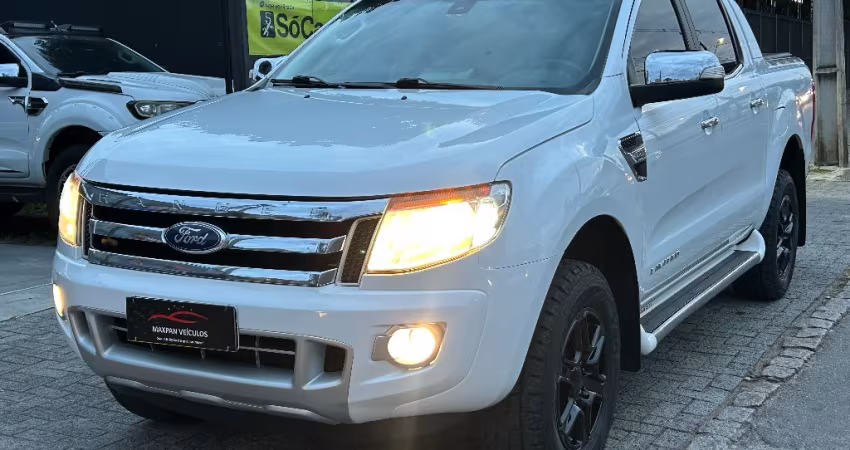 RANGER LIMITED 3.2 4x4 TOP DE LINHA *** 4 PNEUS NOVOS *** FINANCIA ESTUDO TROCAS