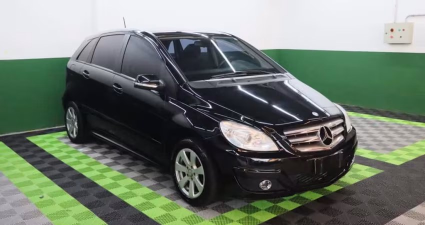 MERCEDES-BENZ B 180 2010