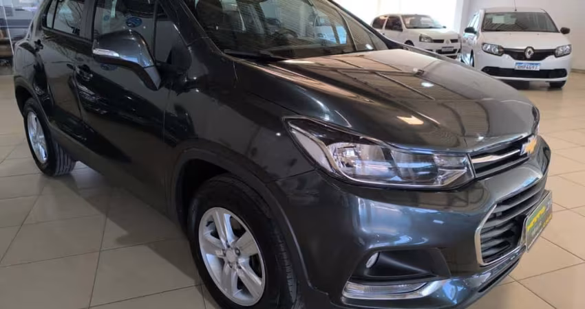 Chevrolet Tracker /CHEV  LT - Cinza - 2017/2018