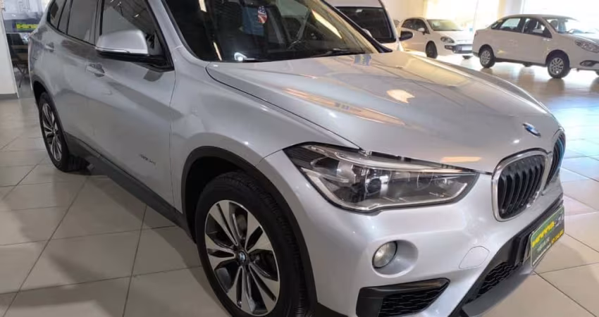 BMW X1 SDRIVE 20i 2.0/2.0 TB Acti.Flex Aut.  - Prata - 2016/2016
