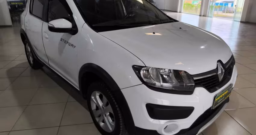 Renault Sandero STEPWAY Flex 1.6 16V 5p  - Branca - 2019/2020