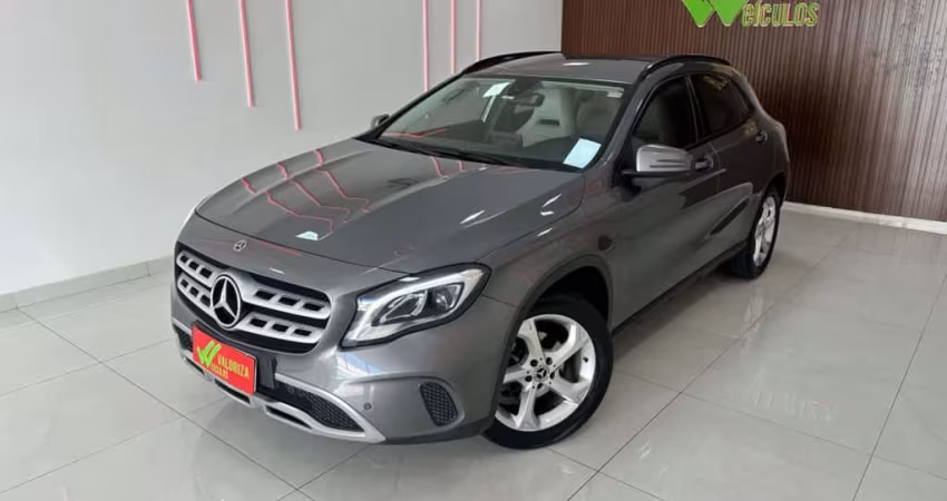 MERCEDES-BENZ GLA 200 1.6 CGI FLEX ADVANCE 7G-DCT