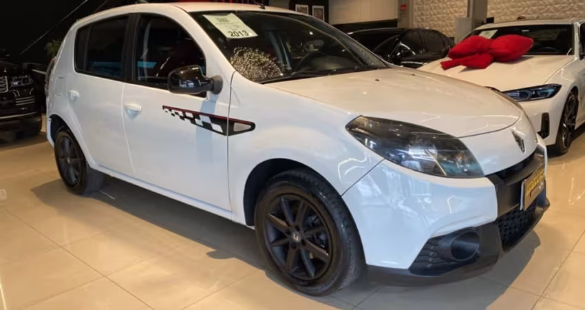 Renault SANDERO 1.6 GT LINE LIMITED FLEX 4P MANUAL