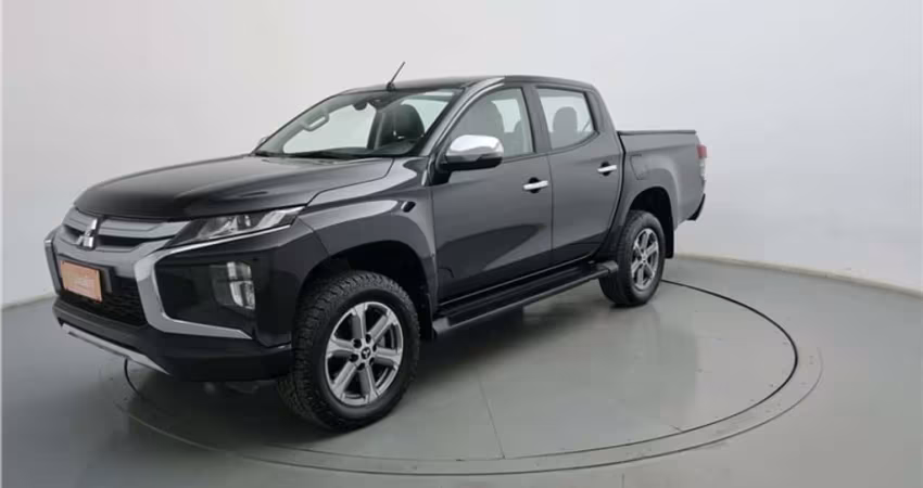 Mitsubishi L200 triton 2022 2.4 16v turbo diesel sport hpe cd 4p 4x4 automático