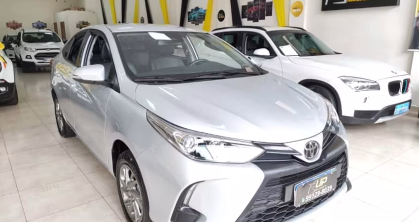 TOYOTA YARIS YARIS 1.5 XL PLUS CONNECT CVT