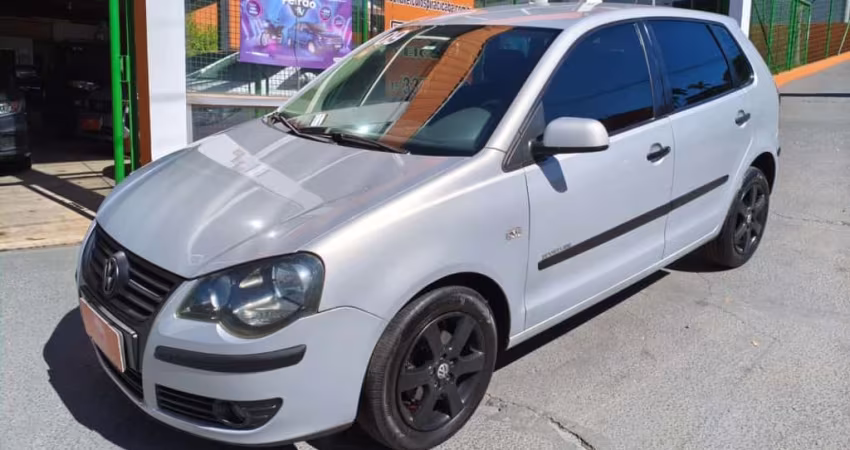 VOLKSWAGEN Polo Hatch 1.6 4P FLEX