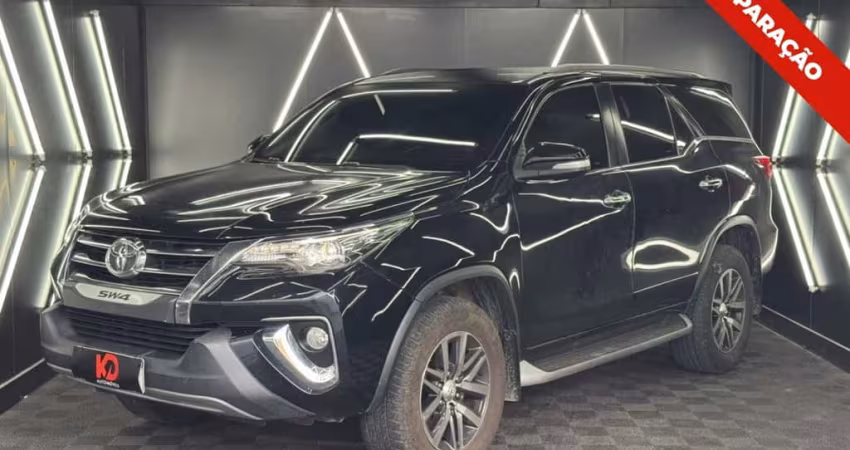Toyota Hilux sw4 2017 2.8 srx 4x4 7 lugares 16v turbo intercooler diesel 4p automático