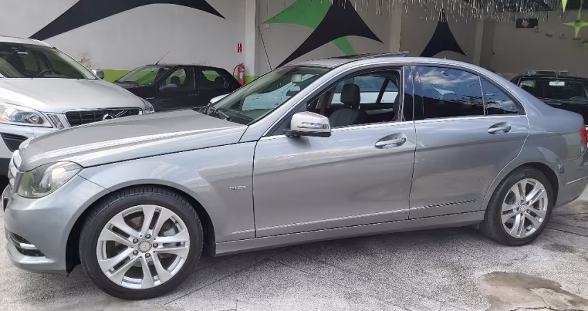 Mercedes C200 2012 Cgi Avantgarde, maravilhosa.