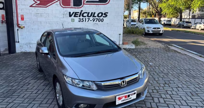 Civic Sedan LXS 1.8/1.8 Flex 16V Aut. 4p