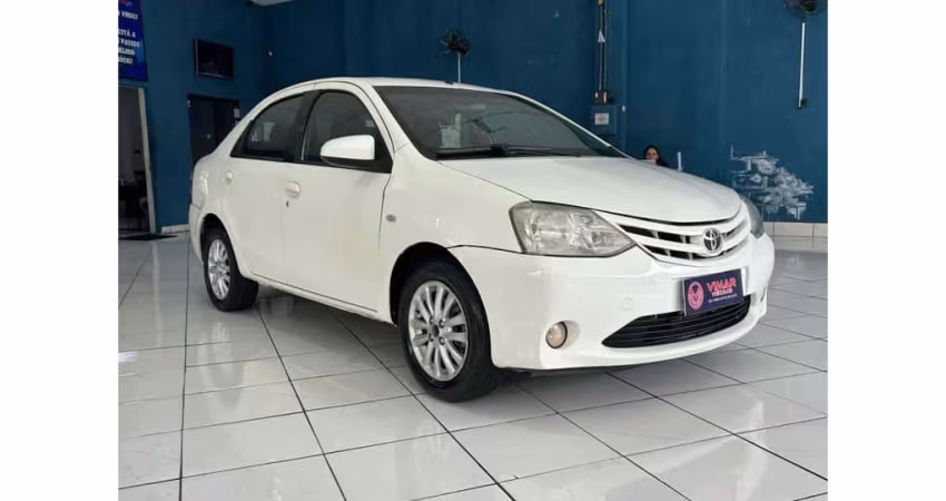 Toyota Etios 2014 1.5 x sedan 16v flex 4p manual