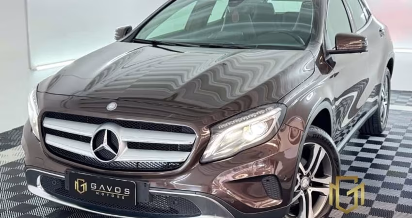 Mercedes-Benz GLA 200 1.6 CGI ADVANCE 16V TURBO FLEX 4P AUTOMÁTICO