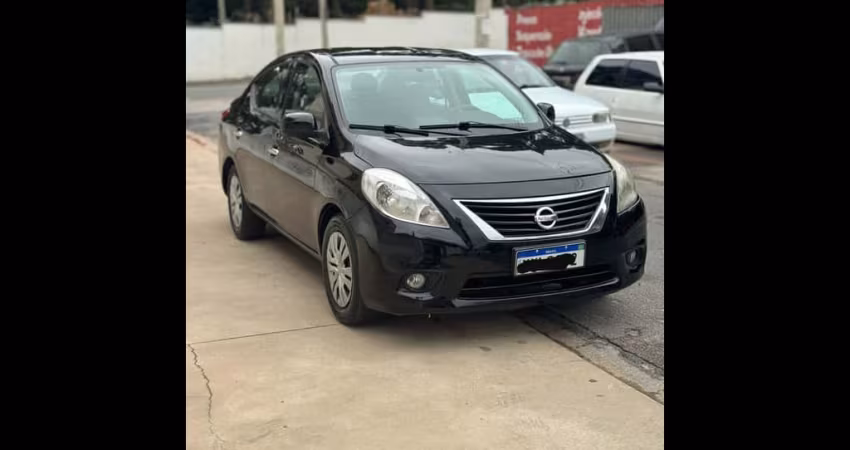 NISSAN VERSA SV 1.6 16V Flex Fuel 4p Mec.