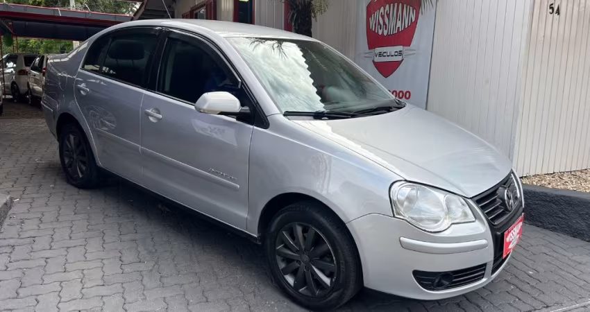 VW/POLO SEDAN