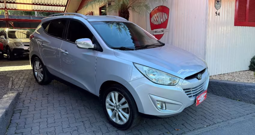 HYUNDAI/IX35 2.0