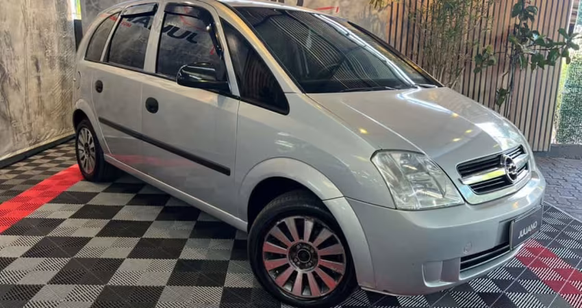 GM - Chevrolet Meriva 1.8/ CD 1.8 MPFI 8V 102cv 5p 2004 Gasolina