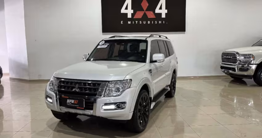 Mitsubishi PAJERO FULL 3.8 HPE 4X4 V6 24V GASOLINA 4P AUTOMÁTICO