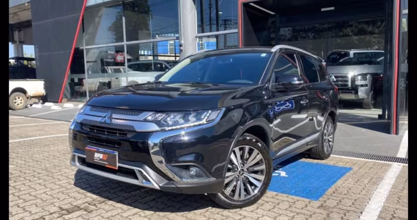 Mitsubishi OUTLANDER 3.0 MIVEC V6 GASOLINA HPE-S AWD AUTOMÁTICO
