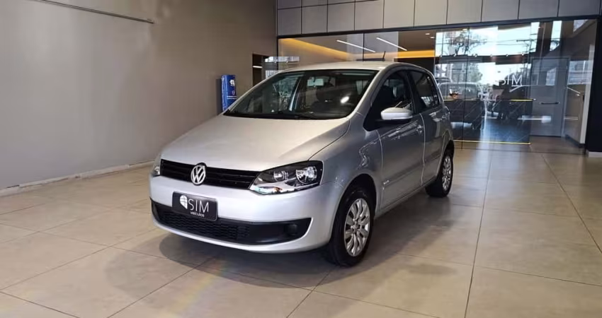 VOLKSWAGEN FOX 1.6 (G2) (TREND) 4P 2014
