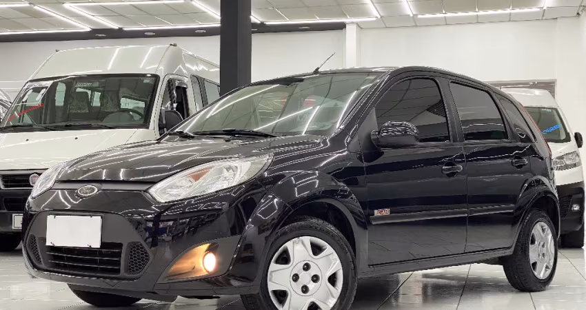 Ford - Fiesta HB 1.6 8v Completo Novissímo Laudo Aprovado Baixa KM !!!