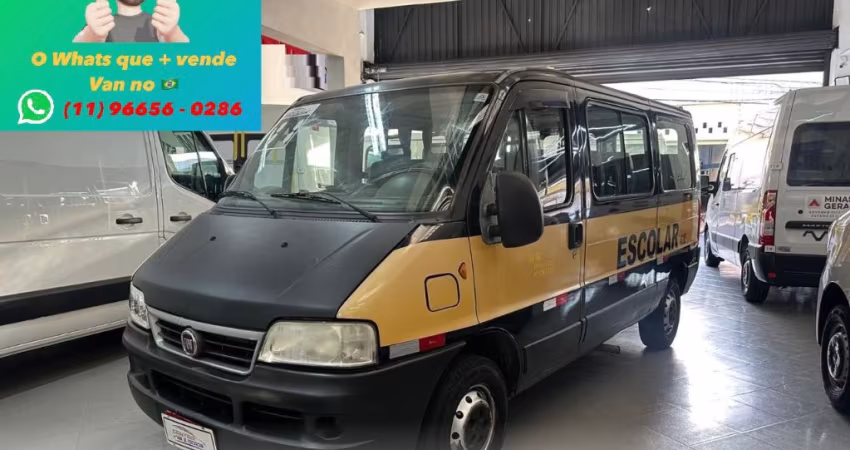 Fiat - Ducato Teto baixo 16 lugares (15+1) Novíssima!!!