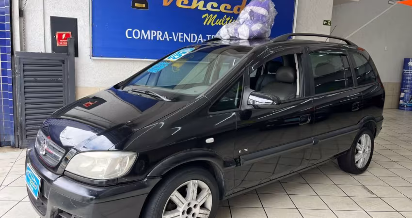 GM ZAFIRA ELITE 2005 COMPLETA 8V  7 LUGARES BANCOS DE COURO ACEITAMOS CARRO NA TROCA WHATSAPP 11-947