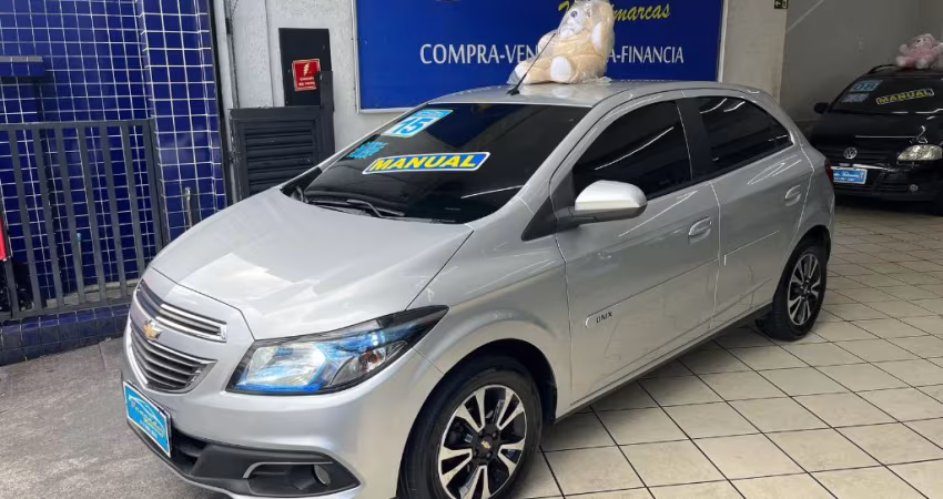GM ONIX LTZ  2015  1.4 FLEX  2015  COMPLETO  KM BAIXO   RODAS DE LIGA LEVE  ACEITA CARRO NA TROCA  W