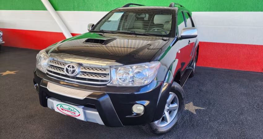 Hilux SW4 SRV 3.0 4x4 Automática. 7 Lugares, Top de Linha. Interior Caramelo. Linda Camioneta. Anali