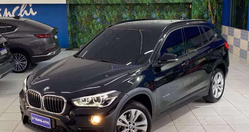BMW X1 SDRIVE 20i 2.0/2.0 TB Acti.Flex Aut.  - Preta - 2017/2018
