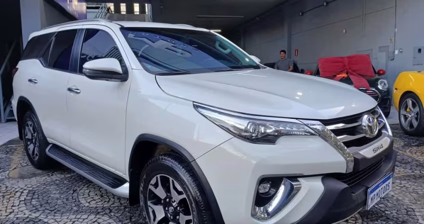 Toyota Hilux sw4 2019 2.8 srx diamond 4x4 7 lugares 16v turbo intercooler diesel 4p automático